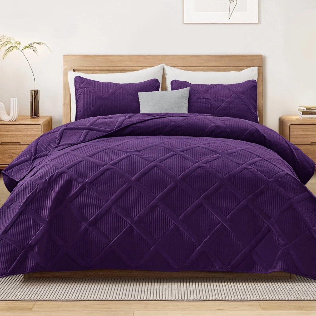 Ultrasonic King Quilt Set, 3-Piece Lightweight Bedspreads Modern Striped Coverlet, White