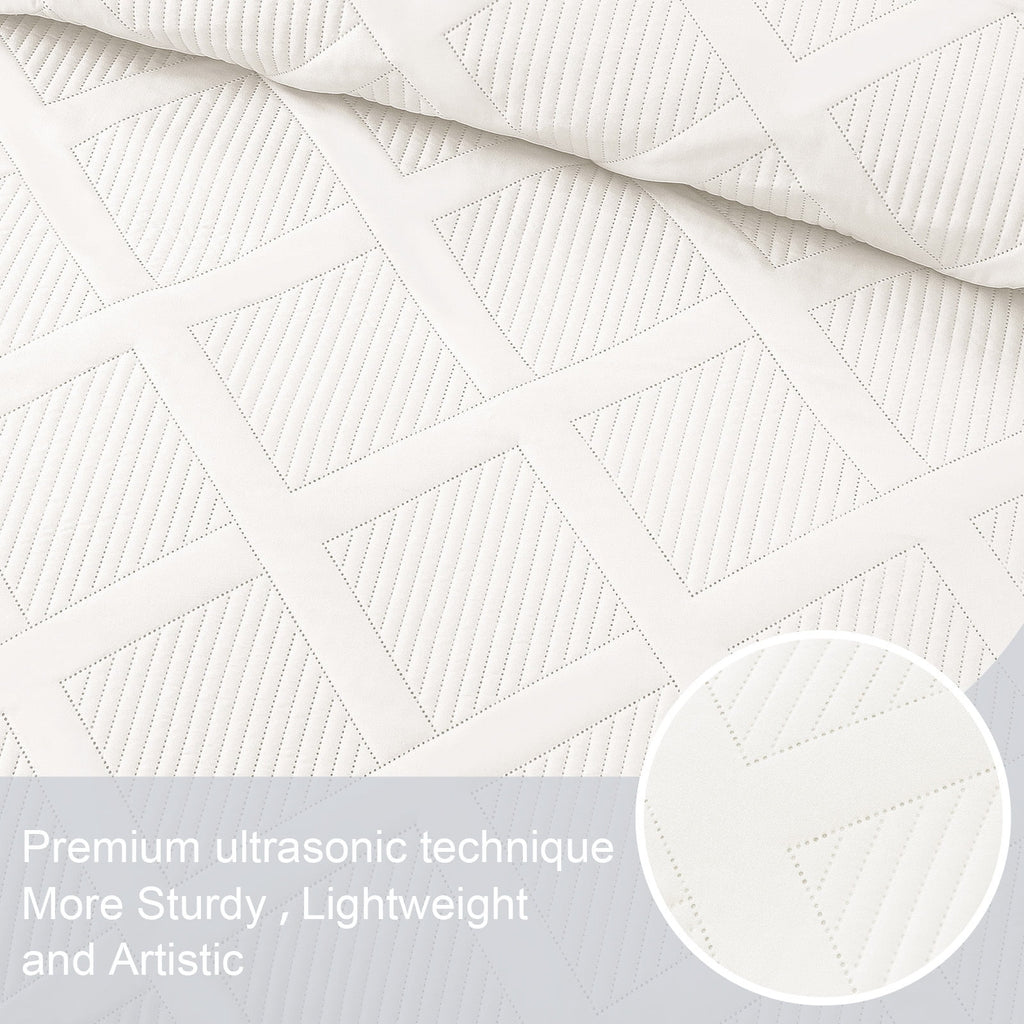 Ultrasonic King Quilt Set, 3-Piece Lightweight Bedspreads Modern Striped Coverlet, White
