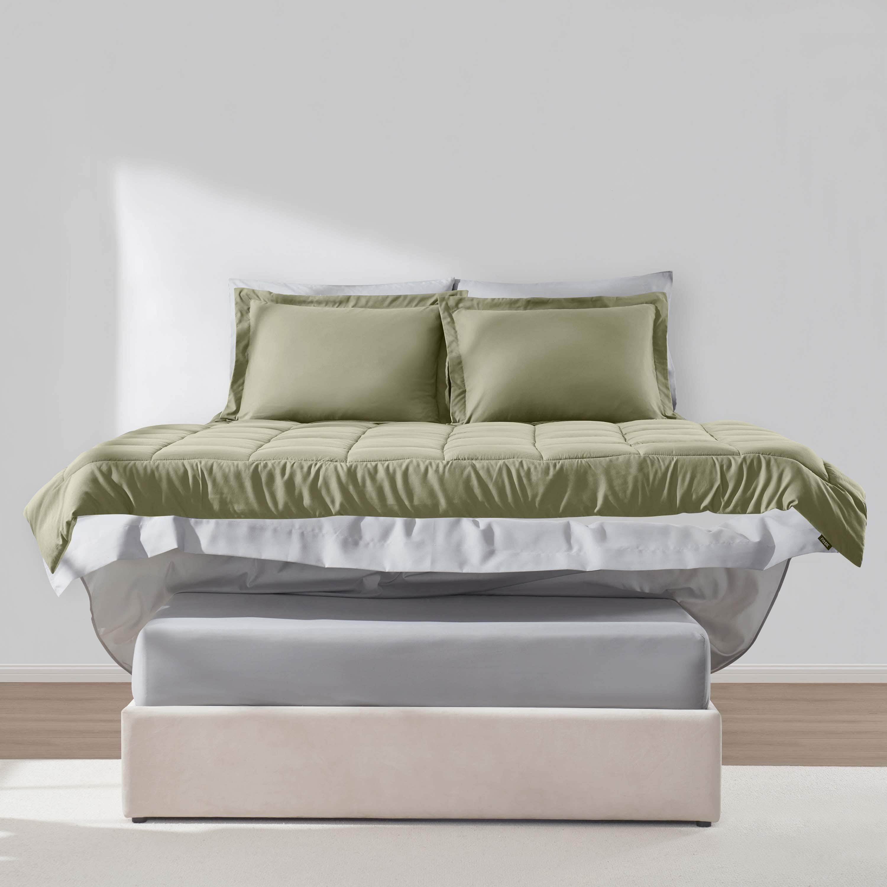 Full Size Comforter Setss, 7 Piece Bed in a Bag, Reversible Bedding Comforter Sets with Sheets, Peach Beige