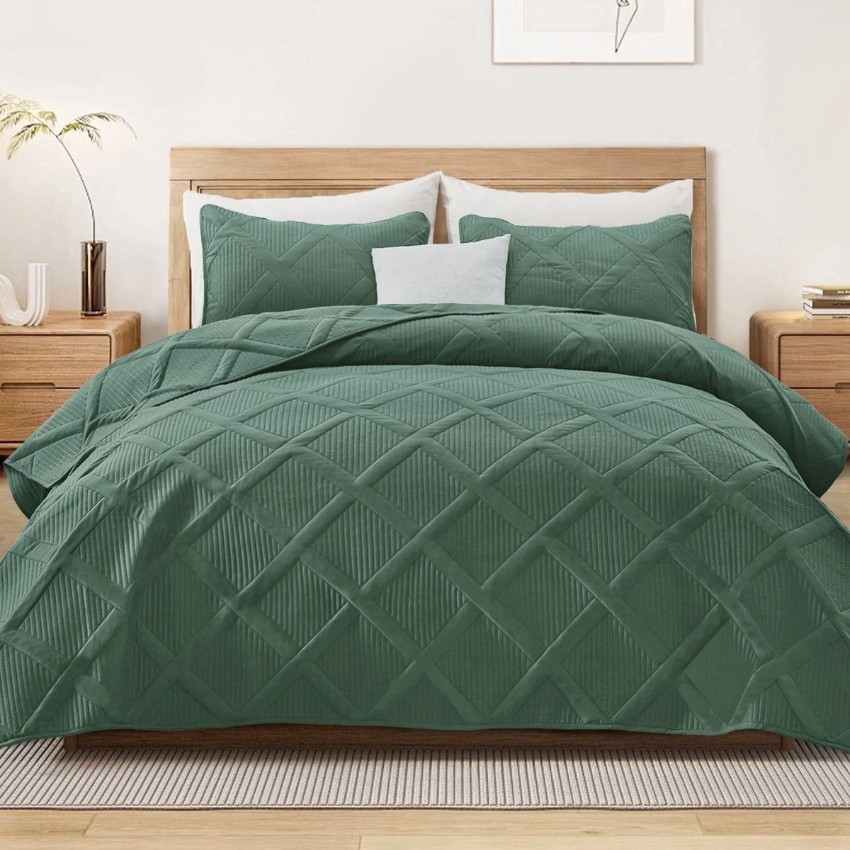 Ultrasonic King Quilt Set, 3-Piece Lightweight Bedspreads Modern Striped Coverlet, White