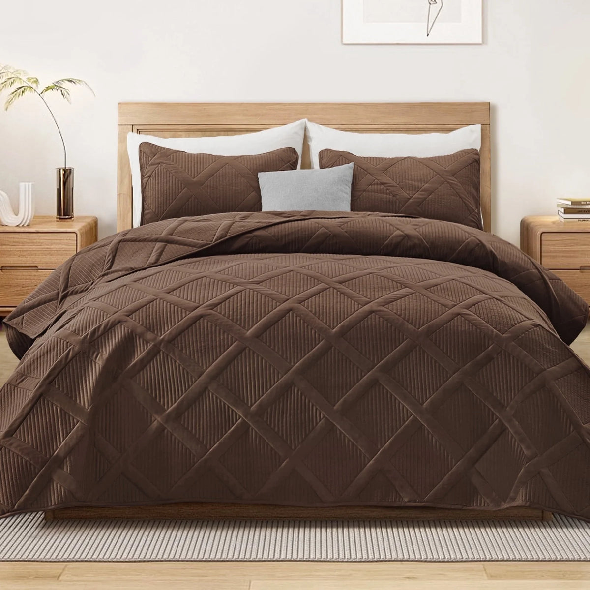 Ultrasonic King Quilt Set, 3-Piece Lightweight Bedspreads Modern Striped Coverlet, White