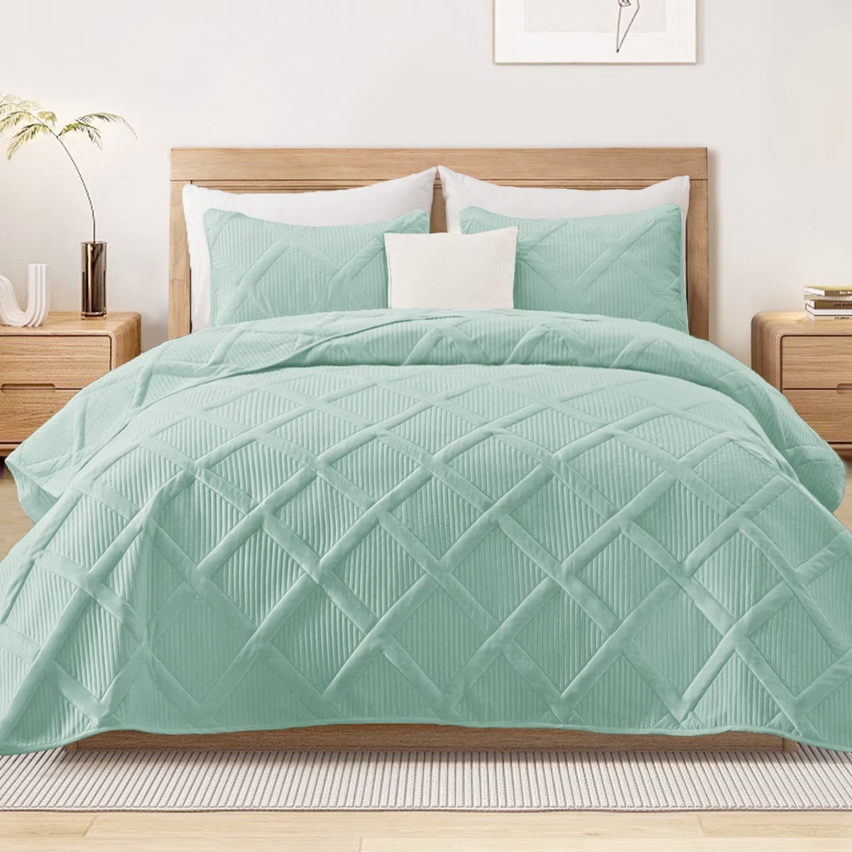 Ultrasonic King Quilt Set, 3-Piece Lightweight Bedspreads Modern Striped Coverlet, White